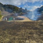 男女岳ダム公園の野焼き